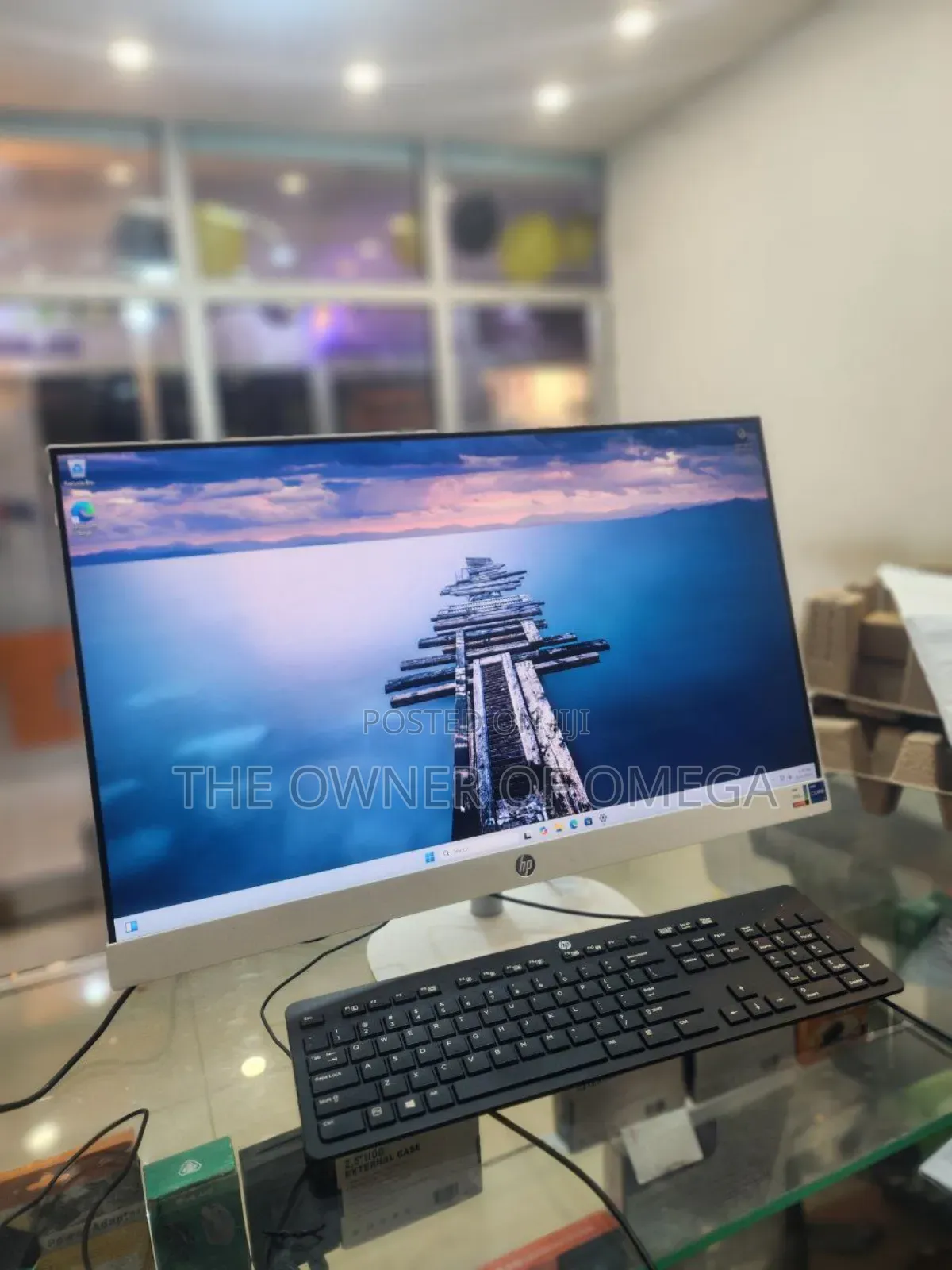 New HP ProOne 240 G10 All-in-One 16GB Intel Core I7 SSD 1T