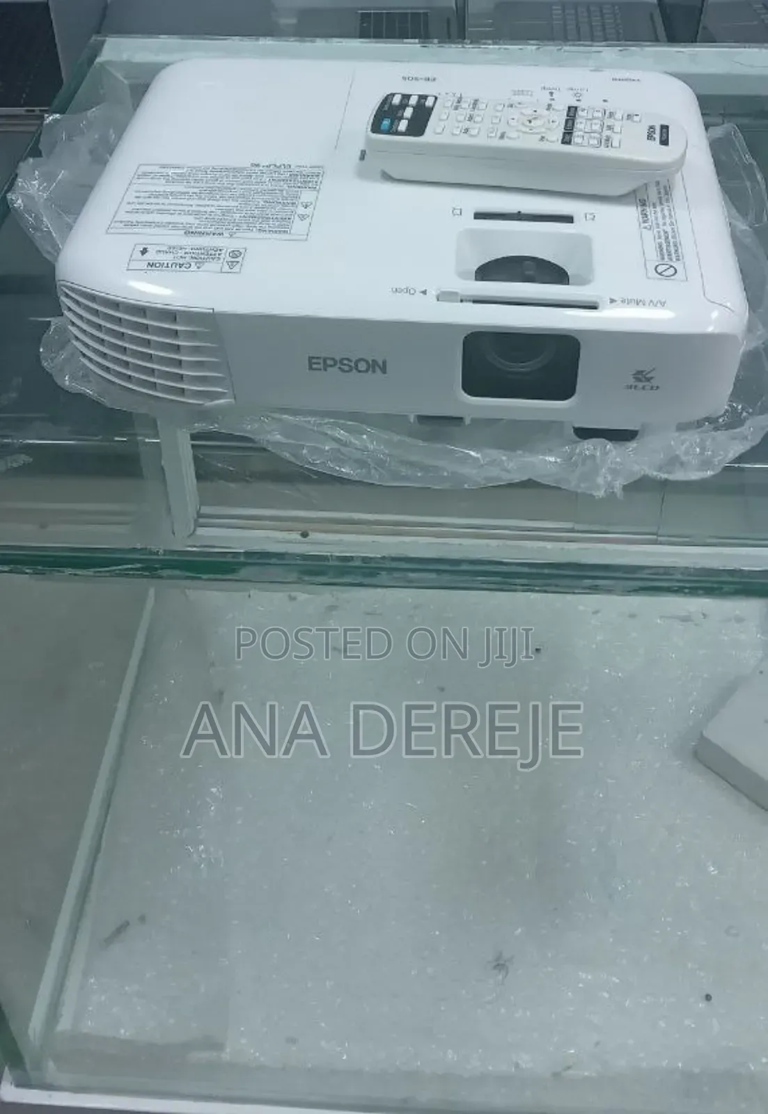 Epson Projector With Remote