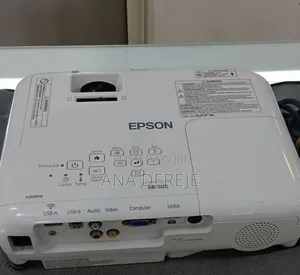 Epson Projector With Remote