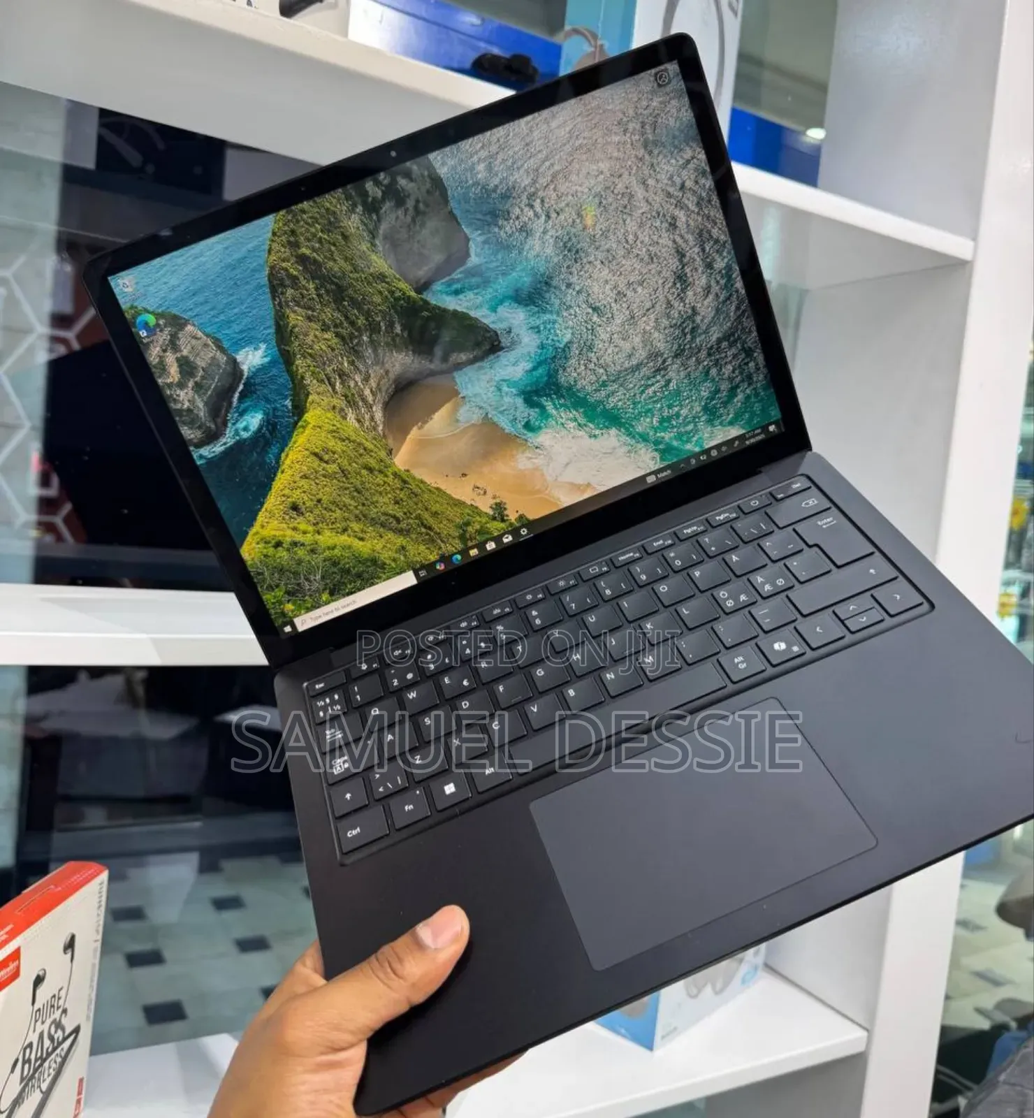 New Laptop Microsoft Surface 16GB Intel Core Ultra 5 SSD 256GB