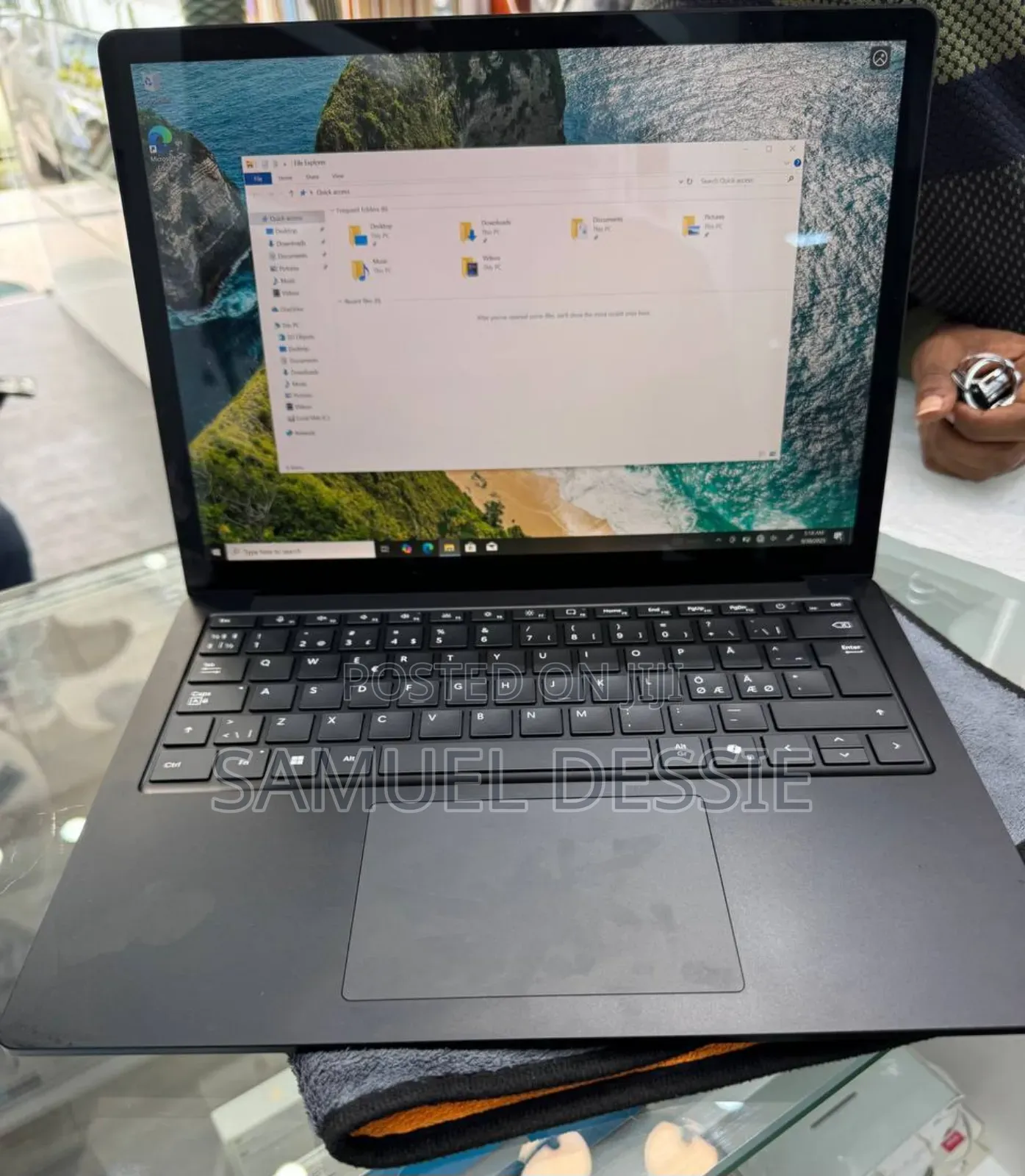 New Laptop Microsoft Surface 16GB Intel Core Ultra 5 SSD 256GB