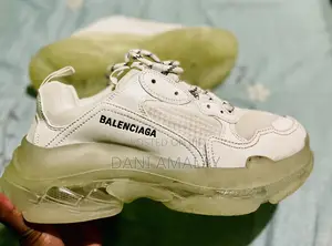 Photo - Balenciaga White Sneakers – Men’S Size [ 42 ]