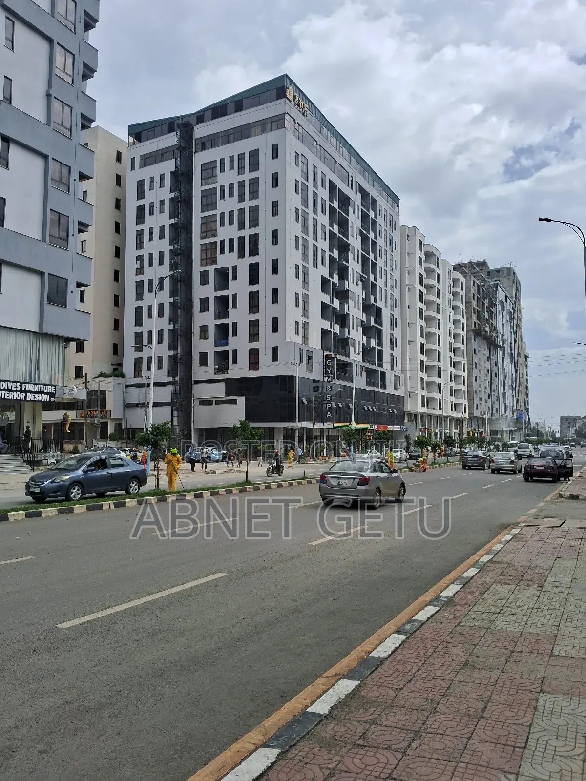 3bdrm Apartment in Jenboro, Bole for sale