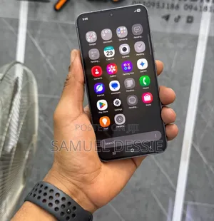 New Samsung Galaxy S23 128 GB