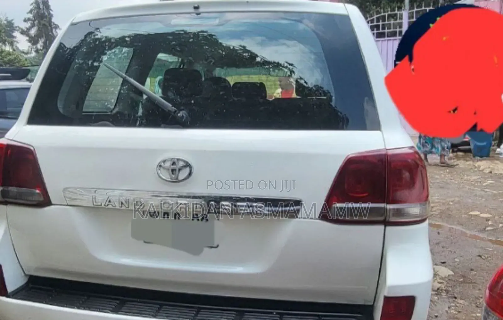 Toyota Land Cruiser 2012 White