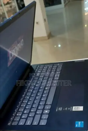 New Laptop Lenovo Ideapad 3 8GB Intel Core I3 SSD 256GB