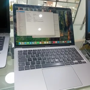 Photo - Laptop Apple MacBook Air 2020 8GB Intel Core I7 SSD 256GB