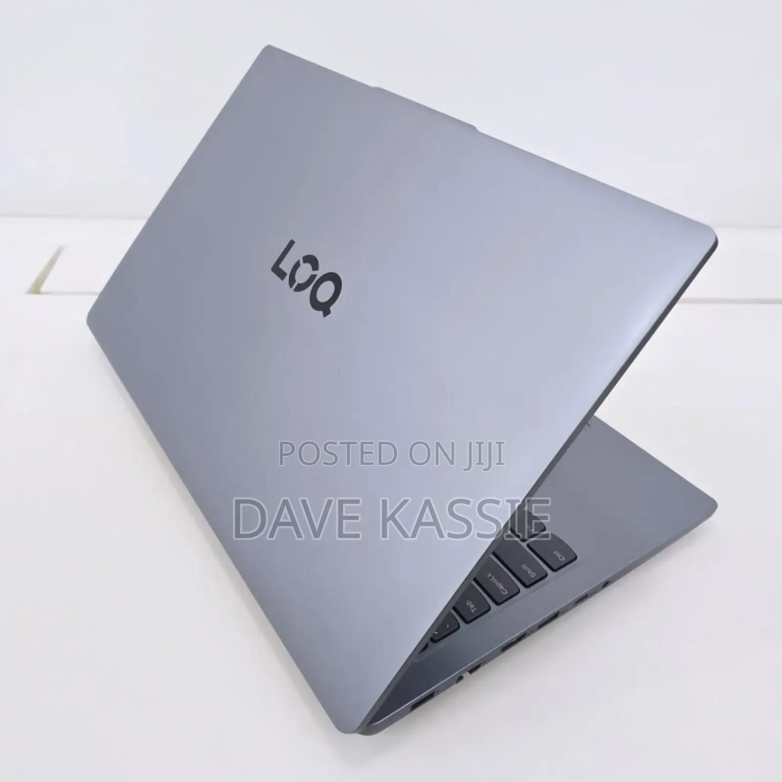 New Laptop Lenovo LOQ 15IRH8 16GB Intel SSD 512GB