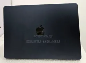 New Laptop Apple MacBook Air 2023 M2 8GB Apple M2 SSD 512GB