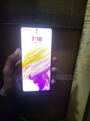 Photo - Samsung Galaxy A53 5G 128 GB Black