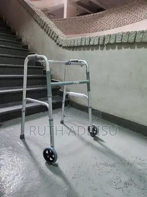Walker輕鬆walking Frame Brand New Walker肺炎walker Almunium Walker腕帶walker