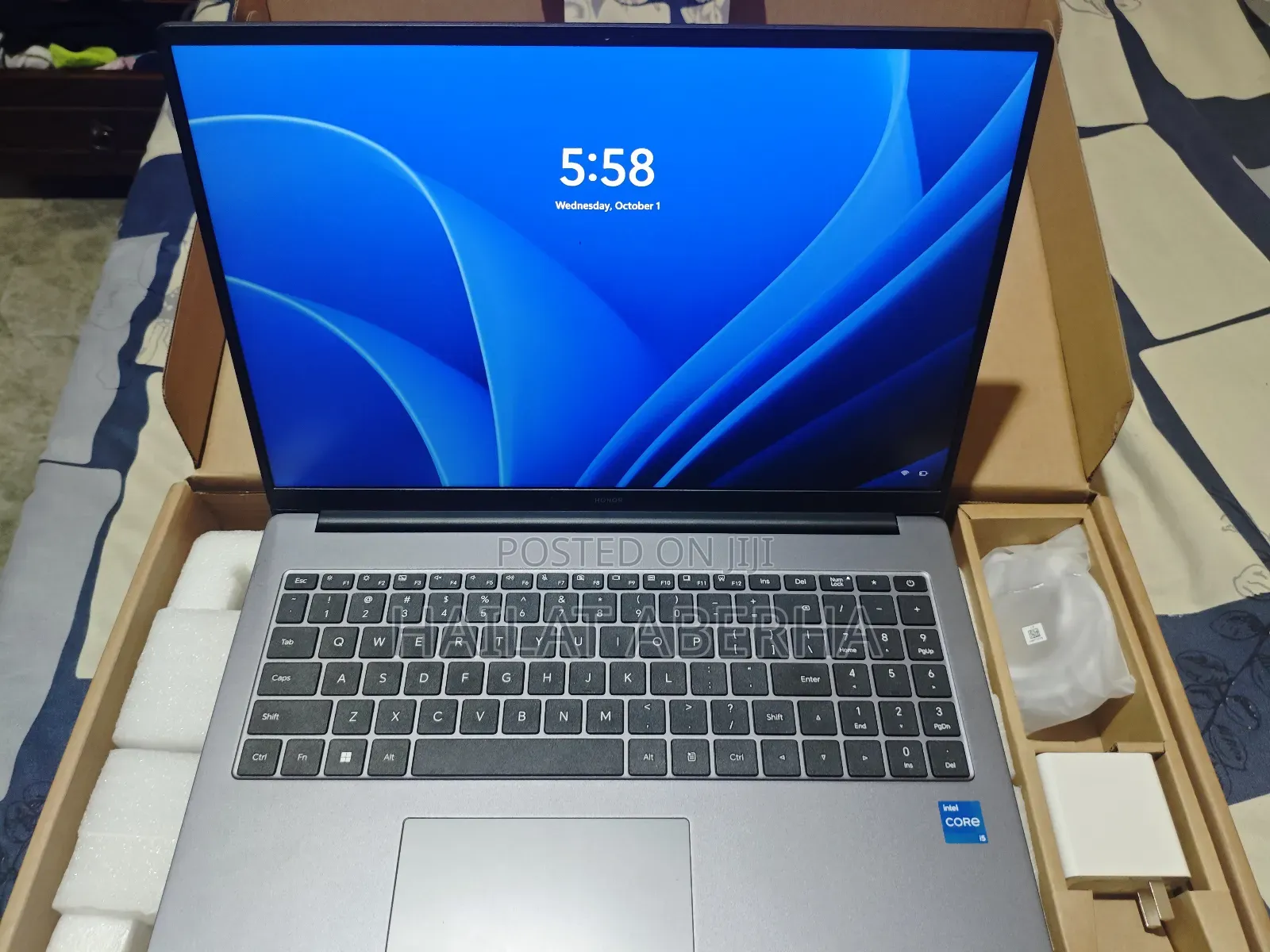 New Laptop Huawei MateBook 16s 16GB Intel Core i5 SSD 512GB