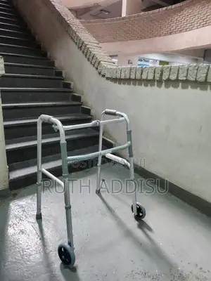 Medical Walker老婆foldable Walker蝨不almunium Walker軍方almunium Walker