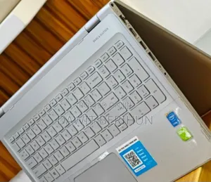 New Laptop HP Envy X360 8GB Intel Core I7 HDD 1T