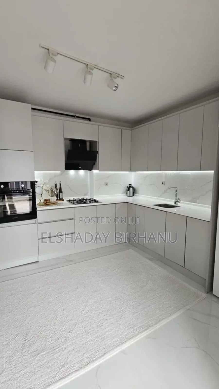 4bdrm Apartment in Tshehay Realeatate, Nifas Silk-Lafto for sale