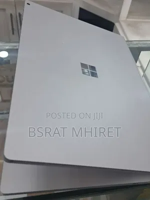Photo - New Laptop Microsoft Surface Book 2 16GB Intel Core I7 SSD 256GB