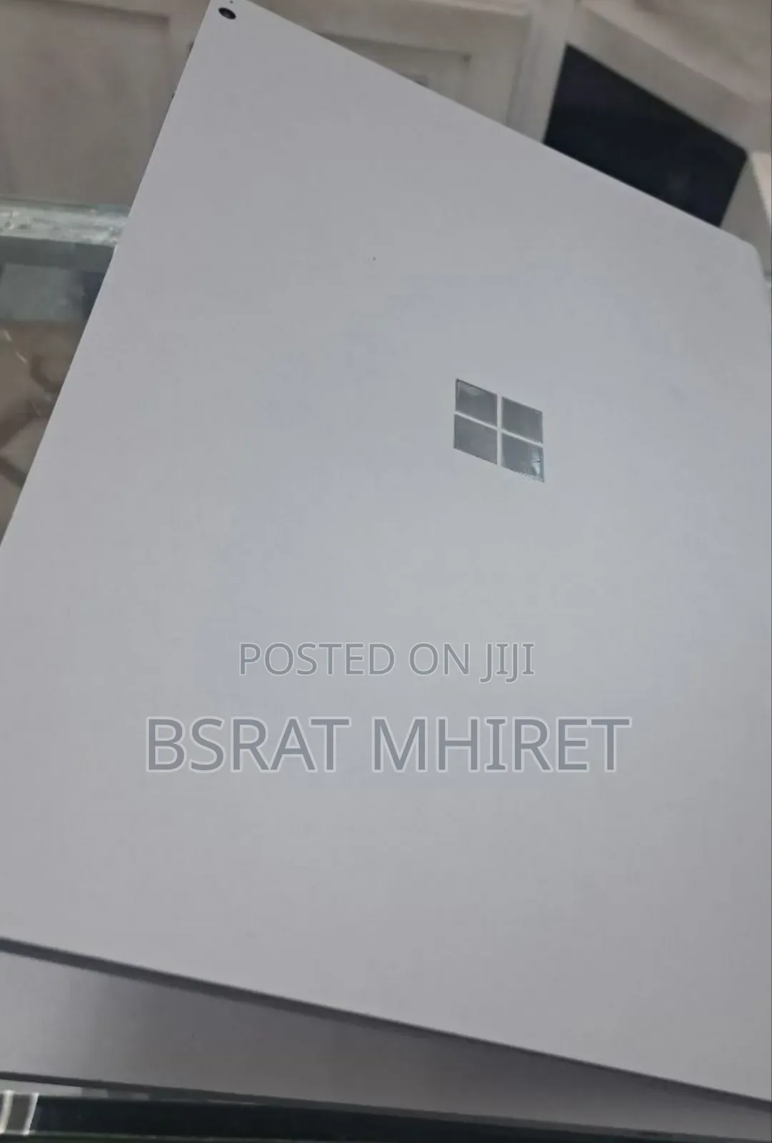 New Laptop Microsoft Surface Book 2 16GB Intel Core I7 SSD 256GB