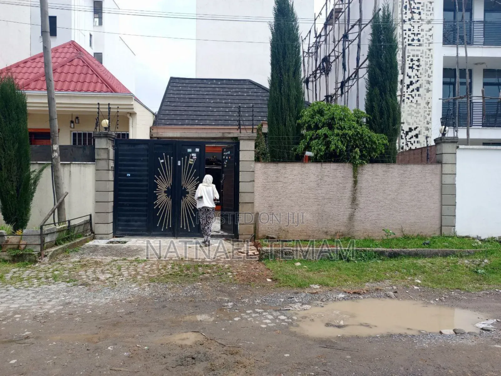 Furnished 2bdrm House in አያት, Yeka for sale