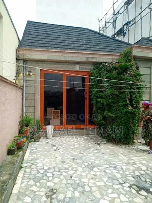 Furnished 2bdrm House in አያት, Yeka for sale