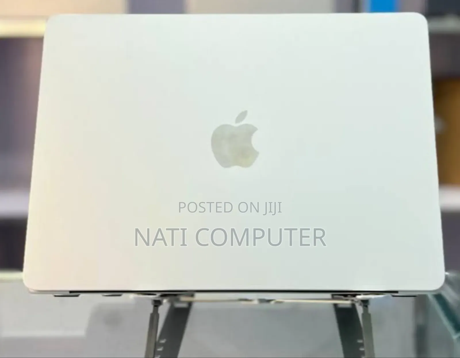 New Apple MacBook Air 2025 M4 13-Inch 16GB Intel Core I5 SSD 256GB