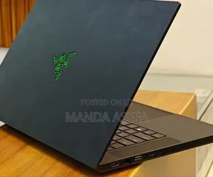 New Laptop Razer Blade 16GB Intel Core I7 SSD 512GB