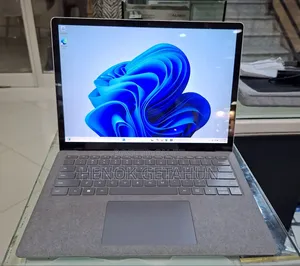 New Laptop Microsoft Surface Laptop 4 16GB Intel Core I7 SSD 512GB