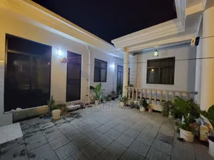 Furnished 5bdrm Villa in ጣፎ, Yeka for sale