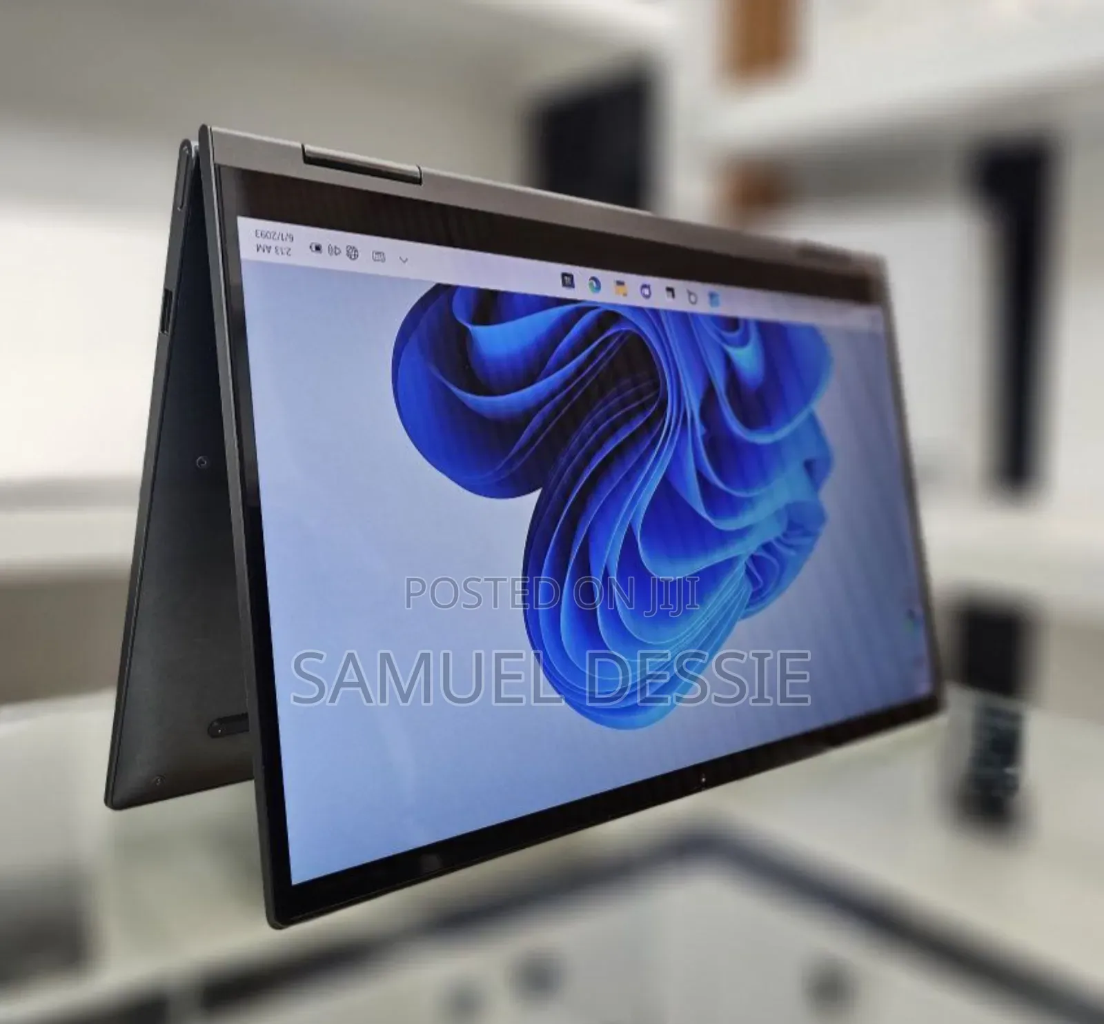 New Laptop Lenovo Yoga C740 16GB Intel Core I7 SSD 512GB