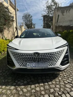 Photo - Changan UNI-T 1.5 FWD 2022 White