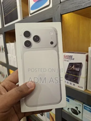 New Apple iPhone 17 Pro Max 256 GB Silver