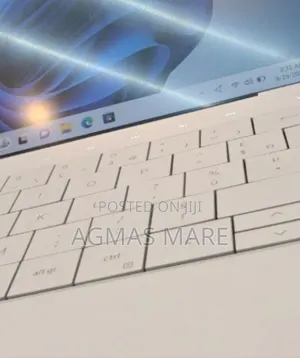 New Laptop Dell XPS 13 32GB Intel Core I7 SSD 1T