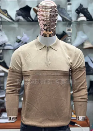 Photo - Sweaters (Collar)