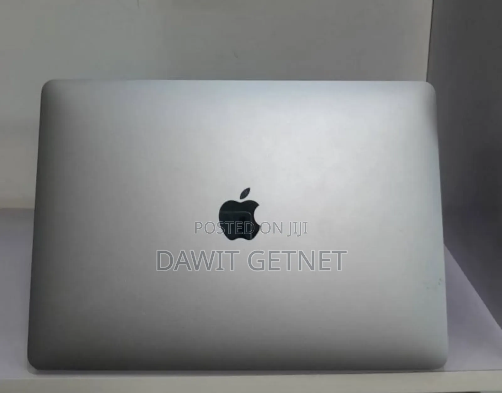 New Laptop Apple MacBook Pro 2017 8GB Intel Core I5 SSD 128GB