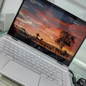 New Laptop HP Pavilion X360 8GB Intel Core I5 SSD 256GB