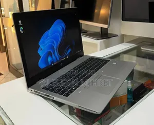 New Laptop HP ProBook 440 8GB Intel Core I5 SSD 256GB