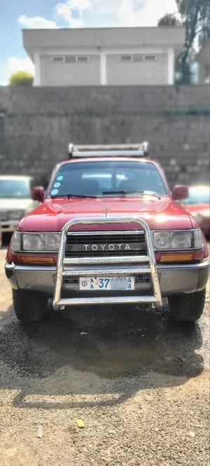 Photo - Toyota Land Cruiser 1992 Red