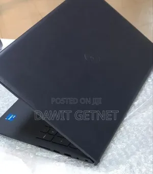 Photo - New Laptop Dell Vostro 1014 16GB Intel Core I5 SSD 512GB
