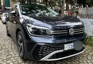 Photo - Volkswagen ID.6 2024 Blue