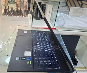 New Laptop HP Victus 16 16GB Intel Core I7 SSD 512GB