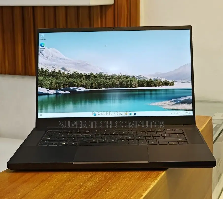 New Laptop Razer Blade 16GB Intel Core I7 SSD 512GB