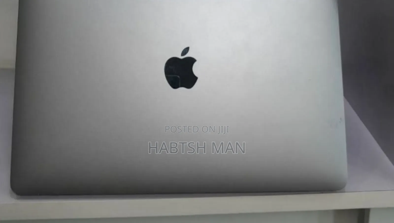 New Laptop Apple MacBook Pro 2017 8GB Intel Core I5 SSD 128GB