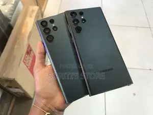 Photo - New Samsung Galaxy S22 Ultra 256 GB Black