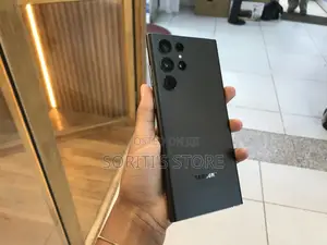 New Samsung Galaxy S22 Ultra 256 GB Black