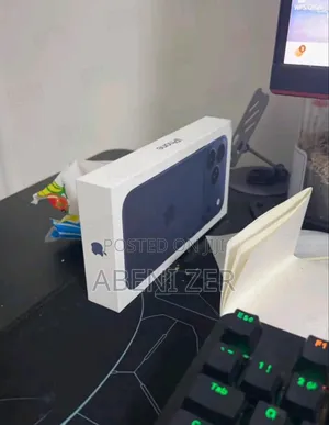 New Apple iPhone 17 Pro Max 256 GB Blue