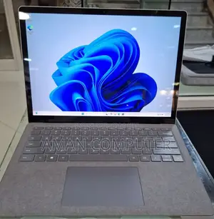 New Laptop Microsoft Surface 16GB Intel Core I7 SSD 512GB