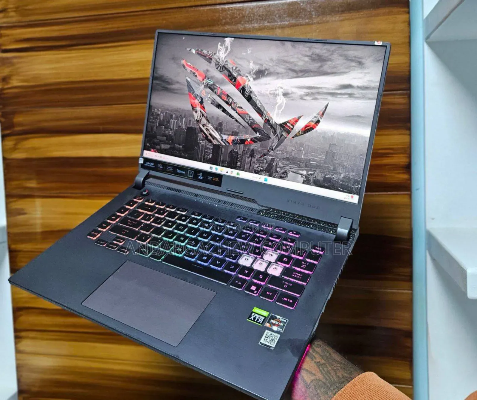 New Laptop Asus ROG Strix G15 16GB AMD Ryzen 9 SSD 512GB