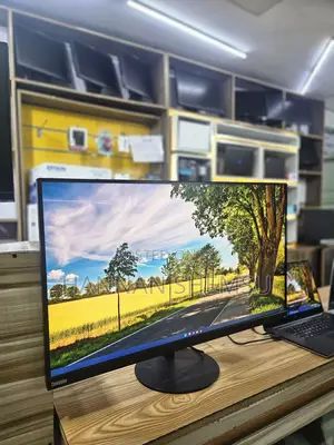 Photo - Thinkvision 32 Inch