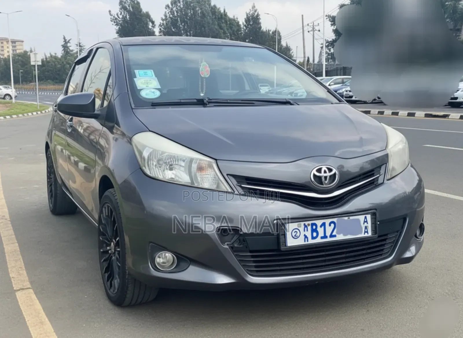 Toyota Yaris 2014 Gray