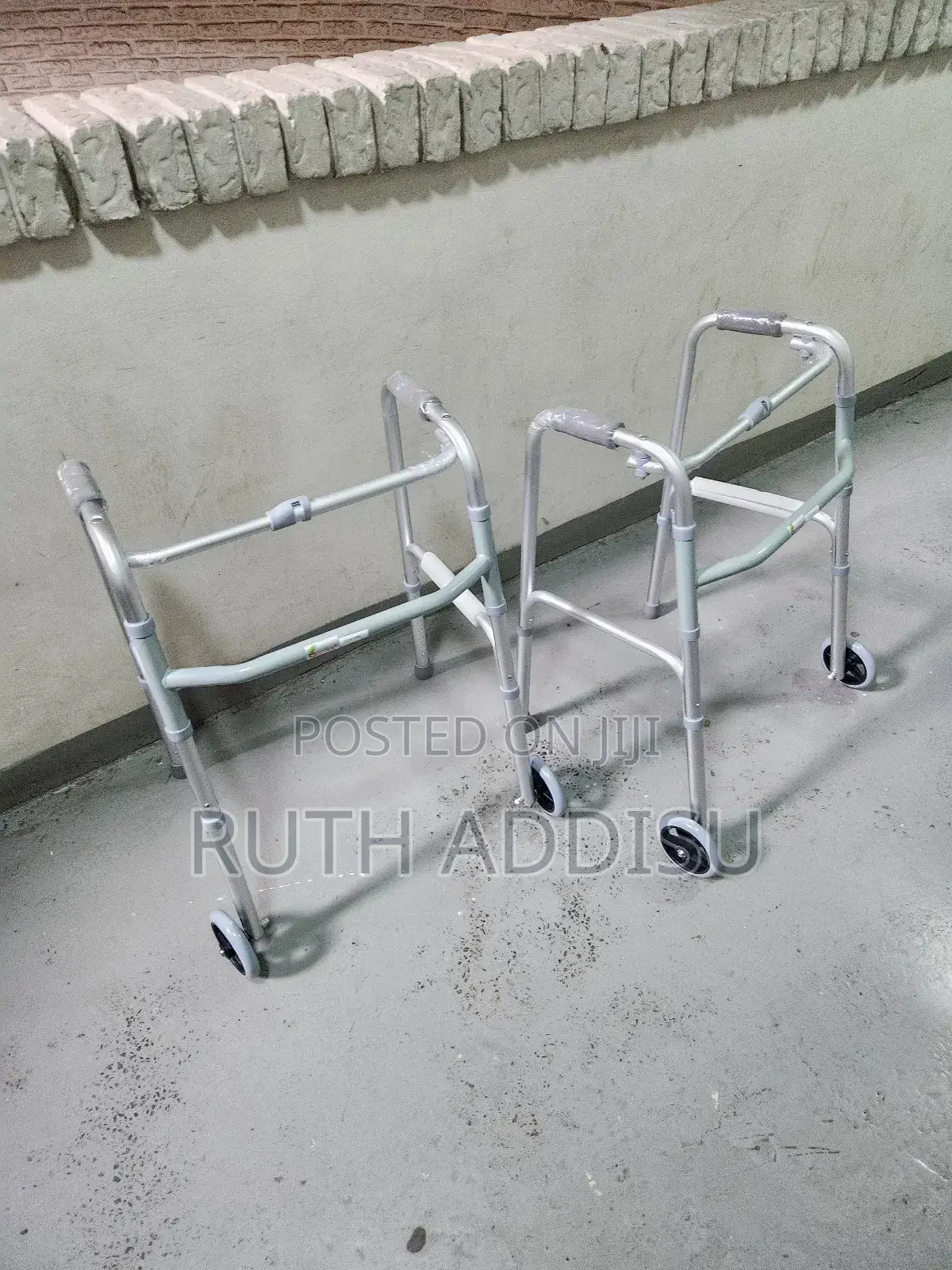 Foldable Walker雞肉medical Walker麩我almunium Walker Frame廟號laminated
