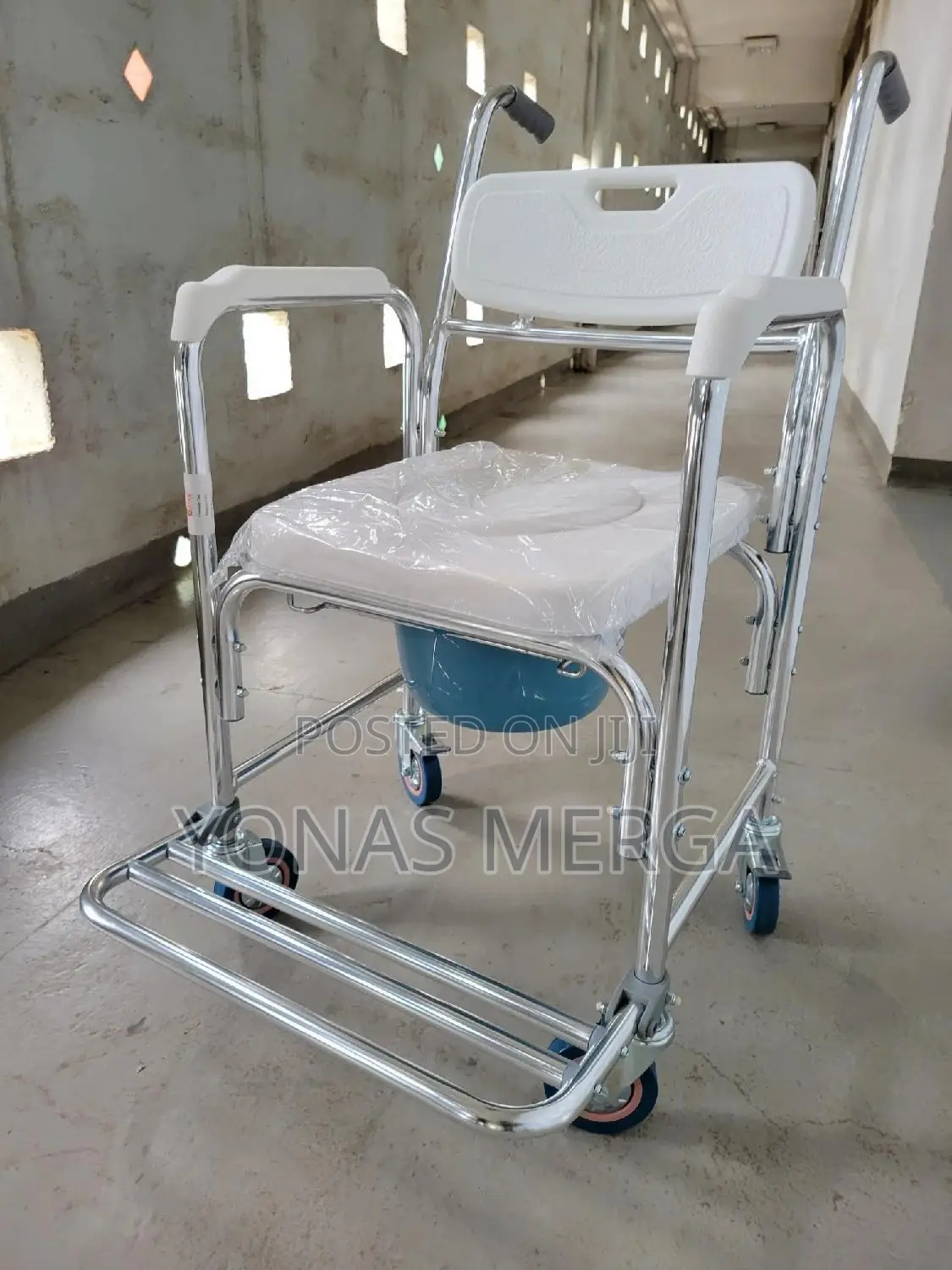 Commode Chair业፷toilet Chair5瓶toilet Can Confidently Holds Up to 150kg